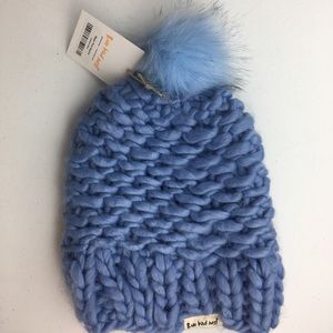 Three Bird Nest Magic Pom Beanie NWT